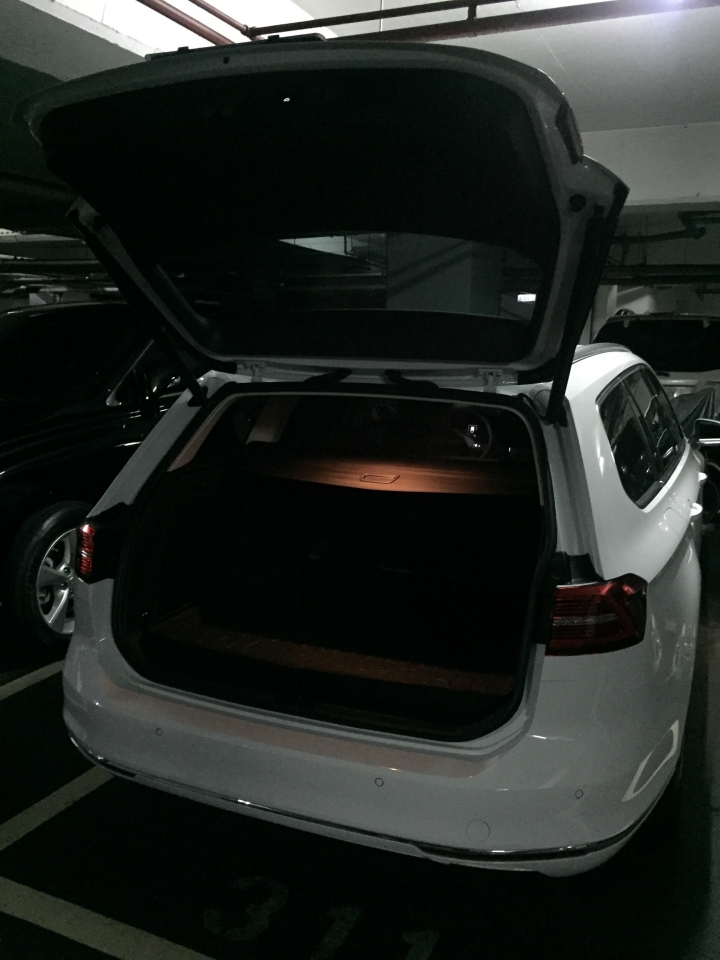 2012 Jetta 關箱 ~ 迎接Passat Variant 330TSI 微箱箱