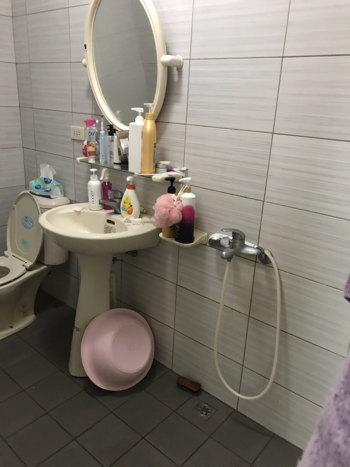 異鄉遊子，即將搬新租屋，求版上大家幫我安排一下室內擺設