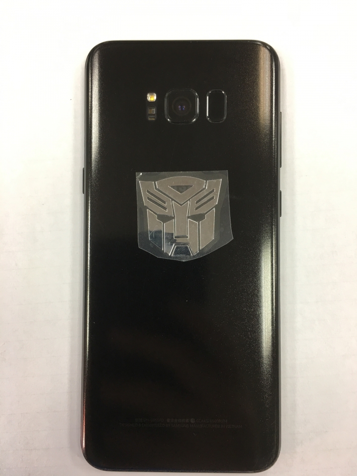 S8+ 弄了一些金屬貼紙 大家幫忙看下 哪個好看 可以搭漫威主題