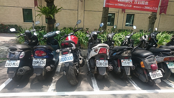 SV650三個月的試駕心得，好無聊卻會讓人一直想騎的車