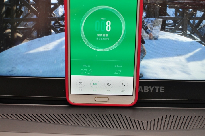 GIGABYTE Sabre 17，低調守成 鋒芒內斂