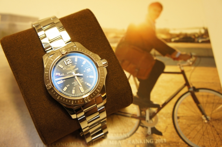 [開箱]Breitling Colt 41