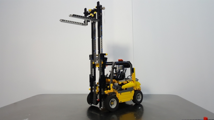 lego 堆高機