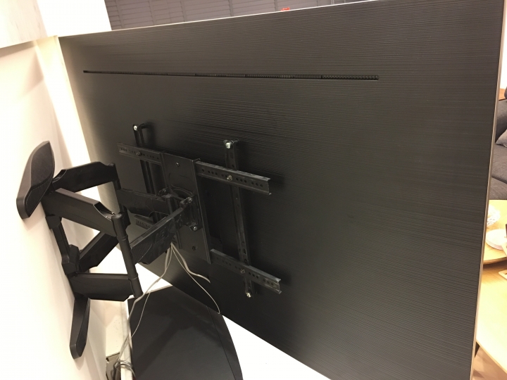 量子點電視 Samsung 65Q7F