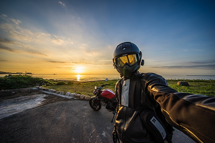 SV650三個月的試駕心得，好無聊卻會讓人一直想騎的車