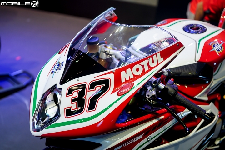 [採訪]現役國際賽車手登台 2017 MV Agusta REPARTO CORSA 四車系賽道發表！