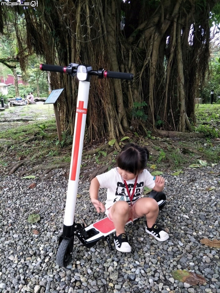 Qiewa-Q3 出遊帶電動滑板車回憶錄開箱