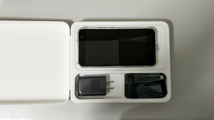 U11 黑色 6+128 簡單開箱