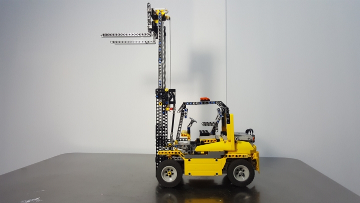 lego 堆高機