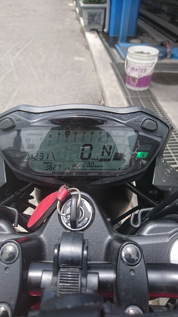 SV650三個月的試駕心得，好無聊卻會讓人一直想騎的車