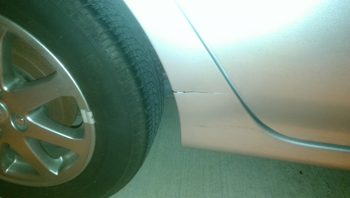 汽車擦傷修補請教