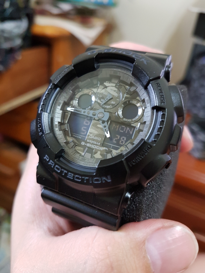 [開箱]G-SHOCK GA-100CF-1A 簡單開箱