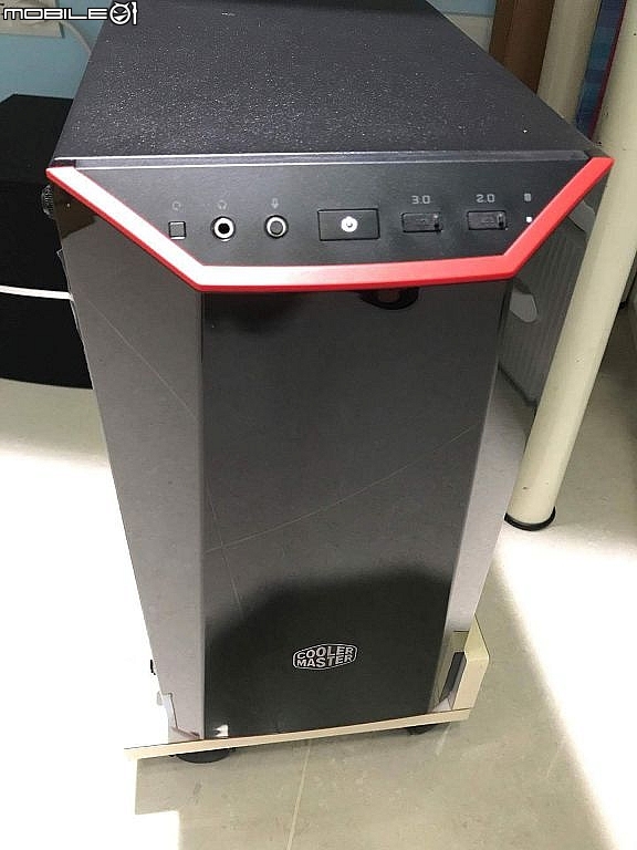 縮小的Lite 5 開箱 CM 酷碼 MasterBox Lite 3.1 無窗全透
