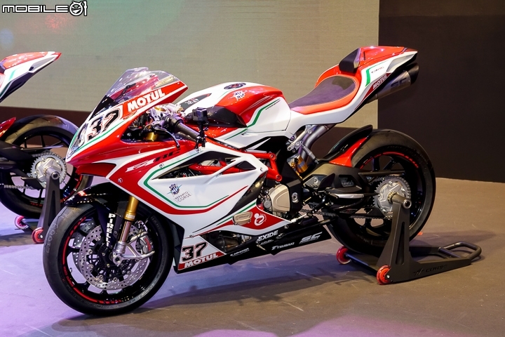 [採訪]現役國際賽車手登台 2017 MV Agusta REPARTO CORSA 四車系賽道發表！