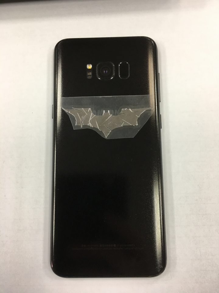 S8+ 弄了一些金屬貼紙 大家幫忙看下 哪個好看 可以搭漫威主題