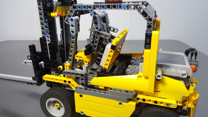 lego 堆高機