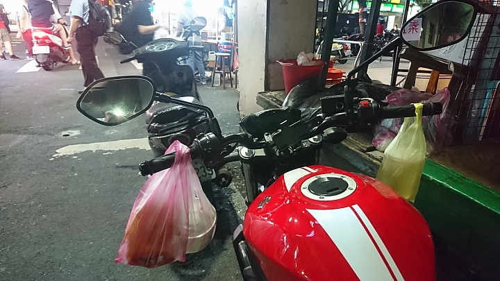 SV650三個月的試駕心得，好無聊卻會讓人一直想騎的車