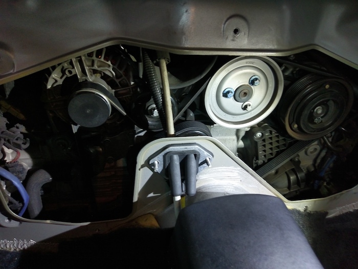 Porsche Boxster 987 風箱清潔  + 皮帶更換