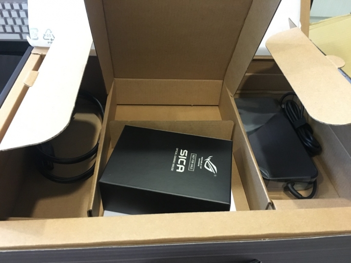 [開箱]ASUS ROG GL553VE電競筆電開箱文
