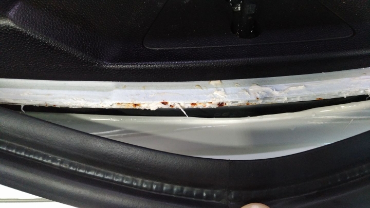 Mazda 5 尾門門框生鏽問題（Fram FB All new mazda 5 Club)