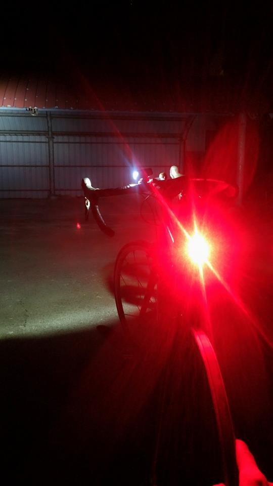 輕巧精美閃亮Roxim X7+R1車燈開箱！