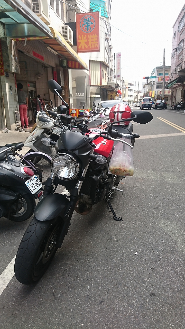 SV650三個月的試駕心得，好無聊卻會讓人一直想騎的車