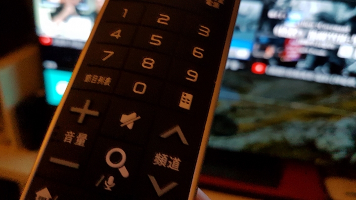 [心得]LG 65B6T支援HDR雙規的OLED TV入手心得