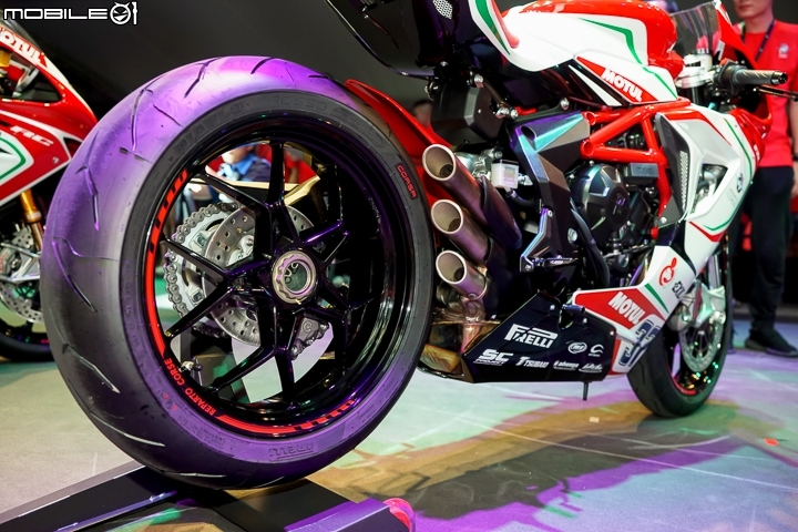 [採訪]現役國際賽車手登台 2017 MV Agusta REPARTO CORSA 四車系賽道發表！