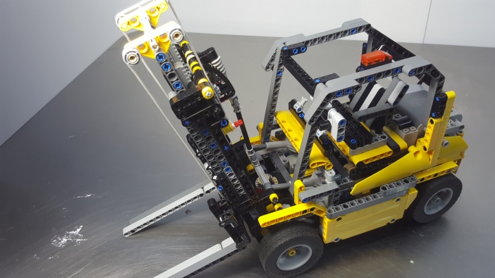 lego 堆高機