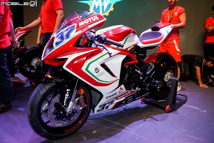 [採訪]現役國際賽車手登台 2017 MV Agusta REPARTO CORSA 四車系賽道發表！