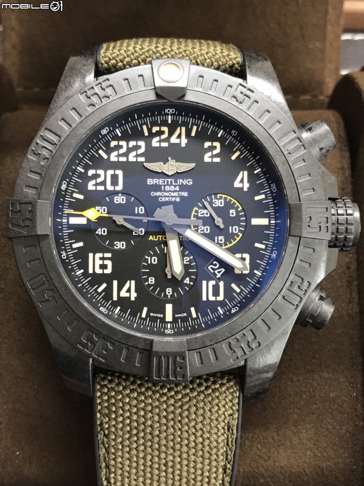 [開箱]Breitling Avenger Hurricane Military