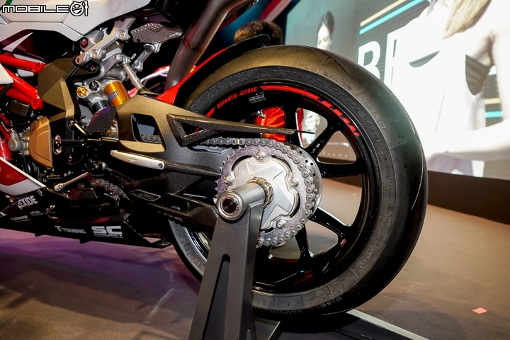 [採訪]現役國際賽車手登台 2017 MV Agusta REPARTO CORSA 四車系賽道發表！