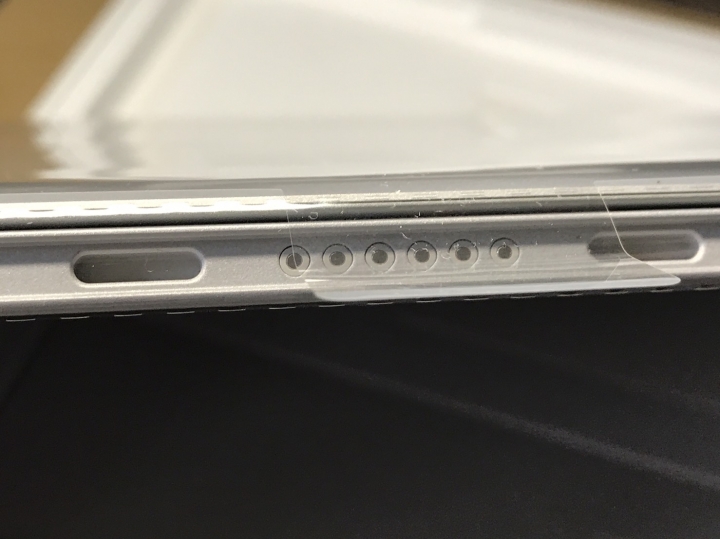 NEW Surface PRO 到手啦！！！開箱已補！！！已購入擴充基座~~~
