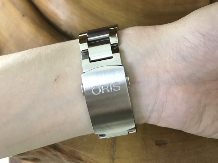 ［開箱］小小開箱文 oris aquis 時間之海 43mm