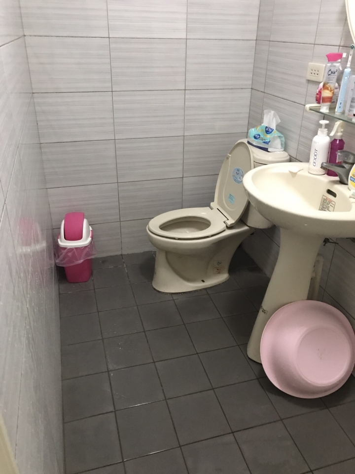 異鄉遊子，即將搬新租屋，求版上大家幫我安排一下室內擺設