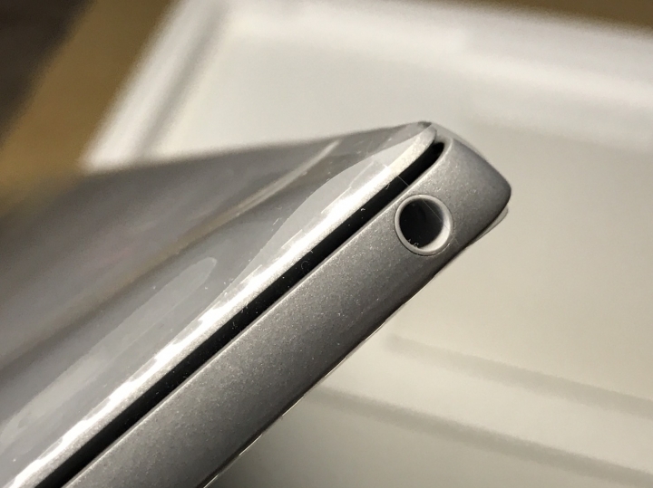 NEW Surface PRO 到手啦！！！開箱已補！！！已購入擴充基座~~~