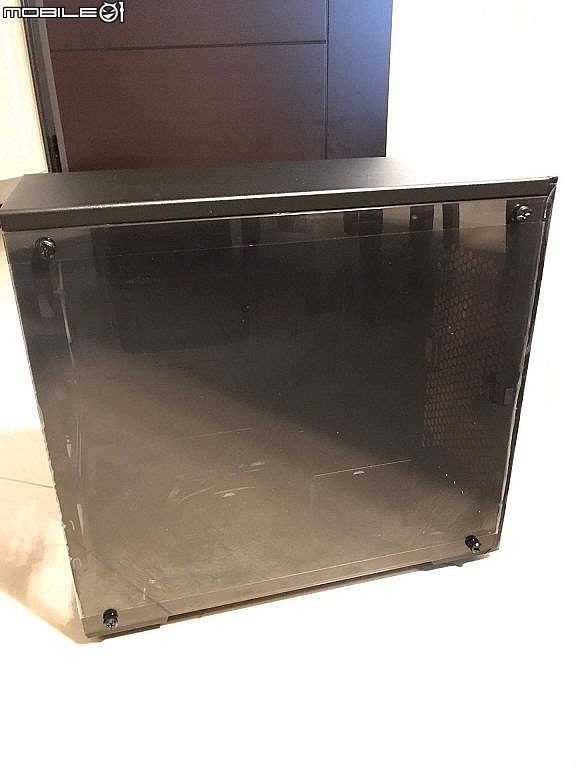 縮小的Lite 5 開箱 CM 酷碼 MasterBox Lite 3.1 無窗全透