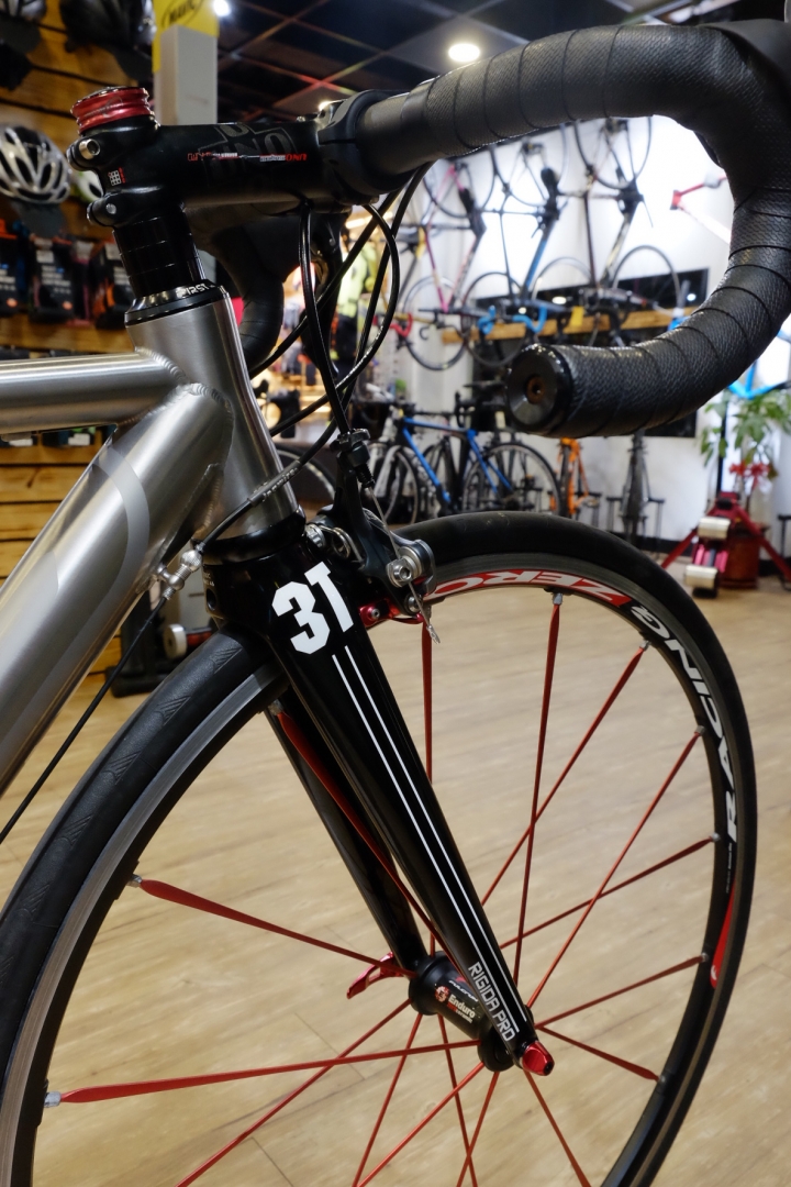 (開箱) 普赫馬 Performer LEAP 3.0 鈦車鈦好看...