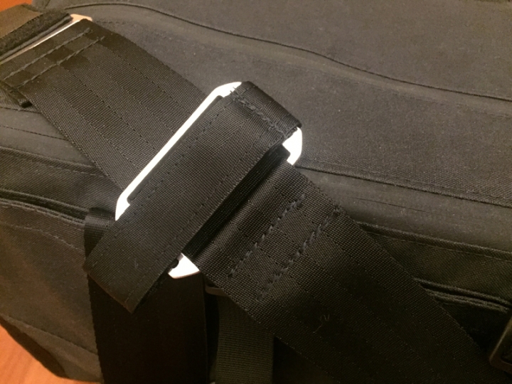 [開箱] MissionWorkshop 手提旅行包分享使用心得