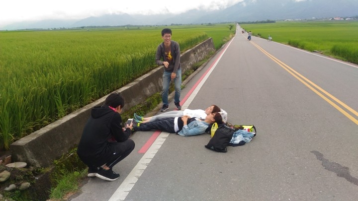騎 上 一 個 人 的 池 上 天 堂 之 路