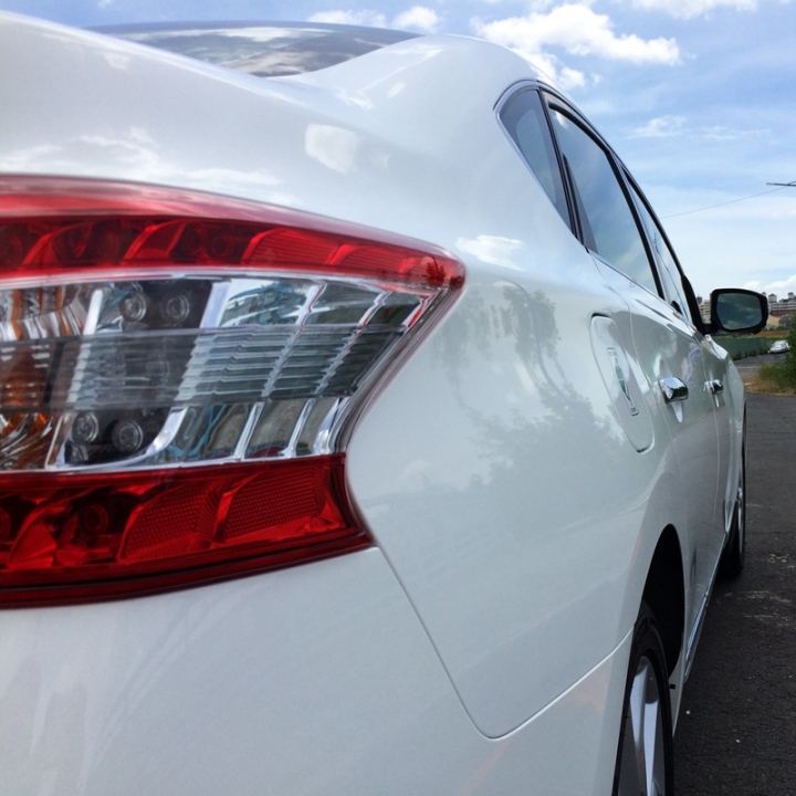 正2017年式NISSAN SUPER SENTRA環景尊爵版-尊爵白~開箱