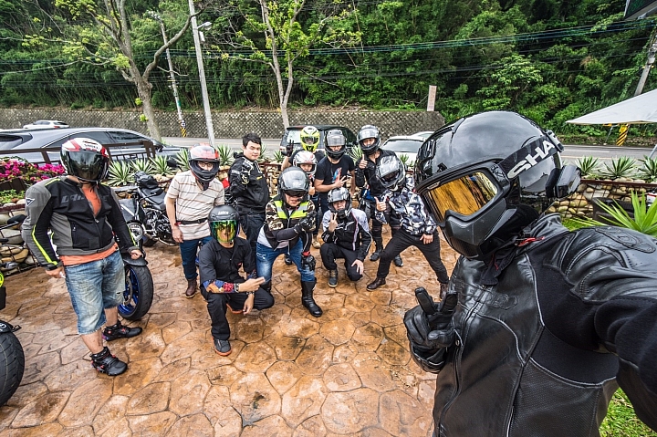 SV650三個月的試駕心得，好無聊卻會讓人一直想騎的車