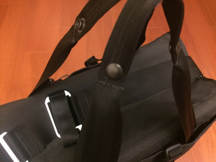 [開箱] MissionWorkshop 手提旅行包分享使用心得