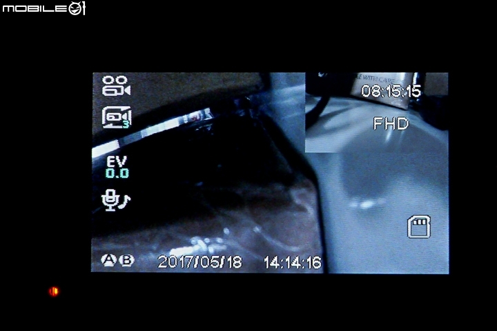 低價位也能有雙鏡 AMBER 銨鉑 AD720 雙鏡頭機車行車記錄器實測