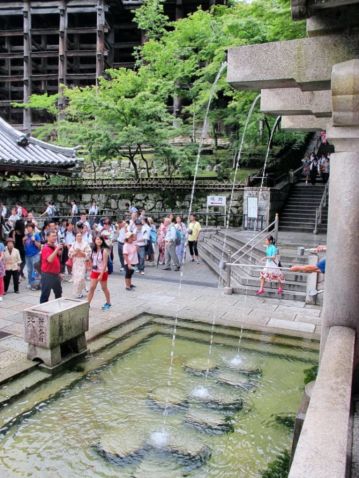 【Kyoto.走跳】清水寺一日散策 : 穿上優雅和服遊京都
