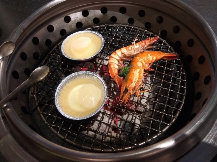 [烤肉]苗栗頭份貍來燒肉町食記~非吃到飽~套餐式~用餐氣氛佳~ 不想吃太撐來這吧!