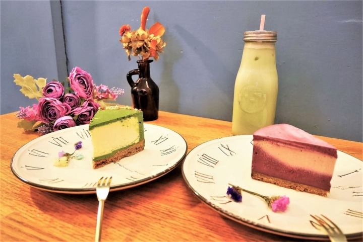 【台北芝山站 | 甜點】美味重乳酪佐乾燥花的美好夢境✡小夢境。Little Dream Cafe'