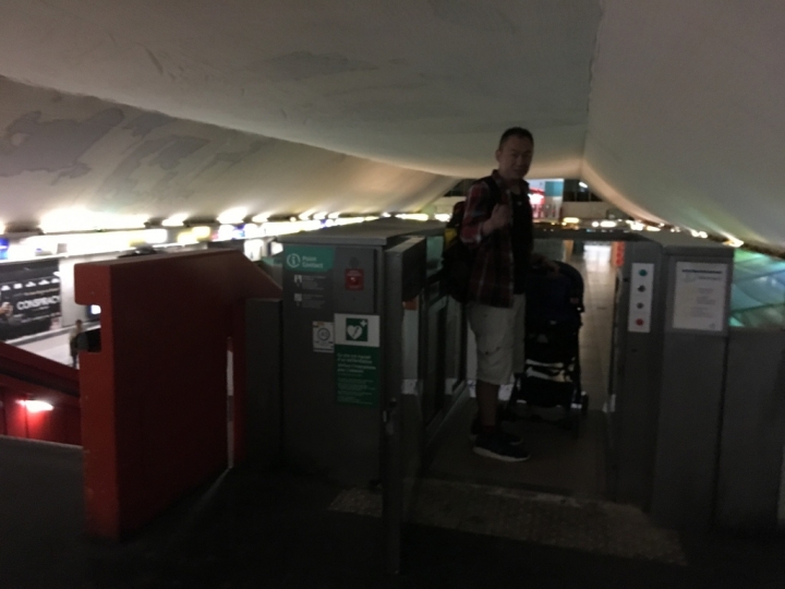 【巴黎生活42天記錄】Day7 慢遊巴黎最好的交通工具 BUS BUS 真的是 BUS