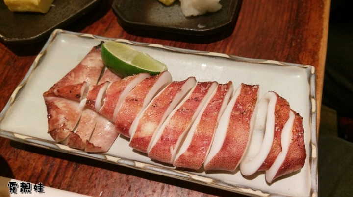 覺得蠻普通的【肥前屋】鰻魚飯、蛋捲、豬肉串
