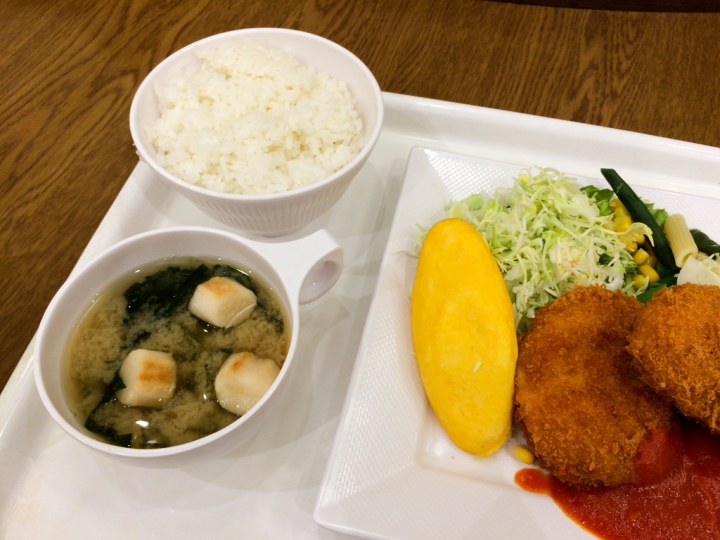 【美食。食記】東京 青海 環境舒服 適合充電 綠色主廚 グリーンズシェフ 大江戶溫泉